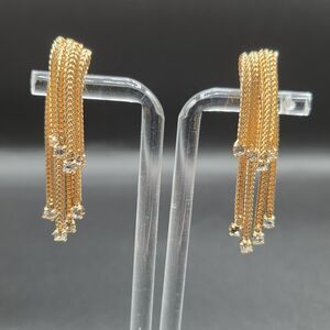 Vintage Hattie Carnegie Gold Tone Mesh Waterfall Dangle Clip Earrings Signed
